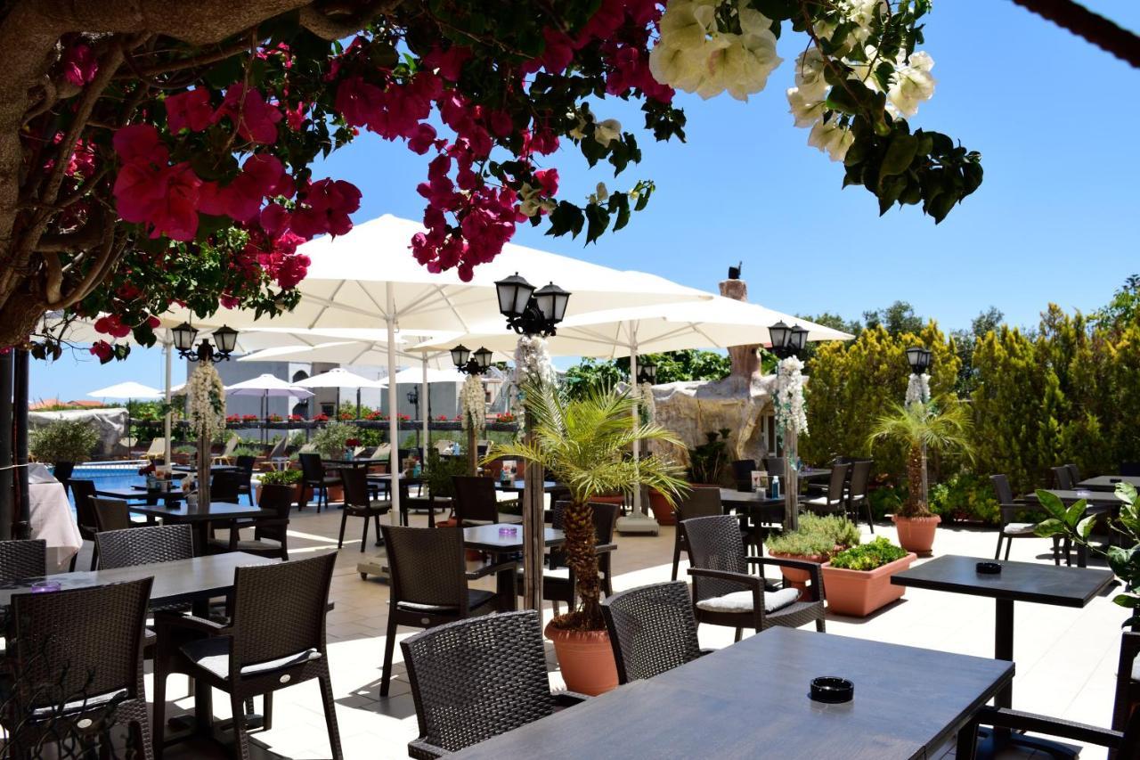 Jechrina Aparthotel คาโตดารัตโซ ภายนอก รูปภาพ
